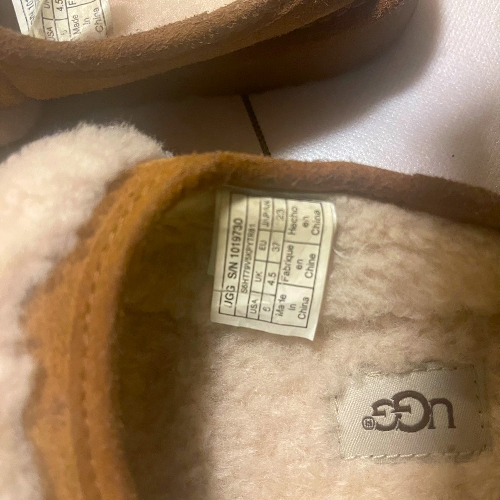 Ugg Slippers - image 3